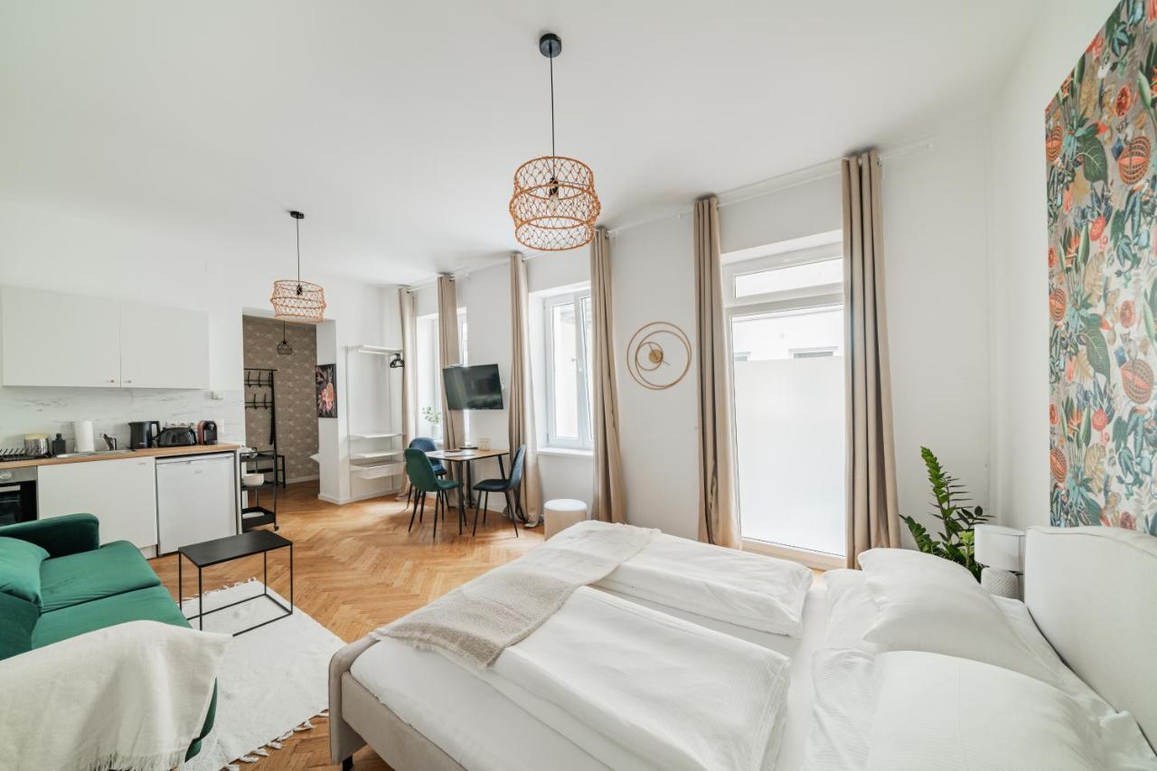 The 15's Apartament *